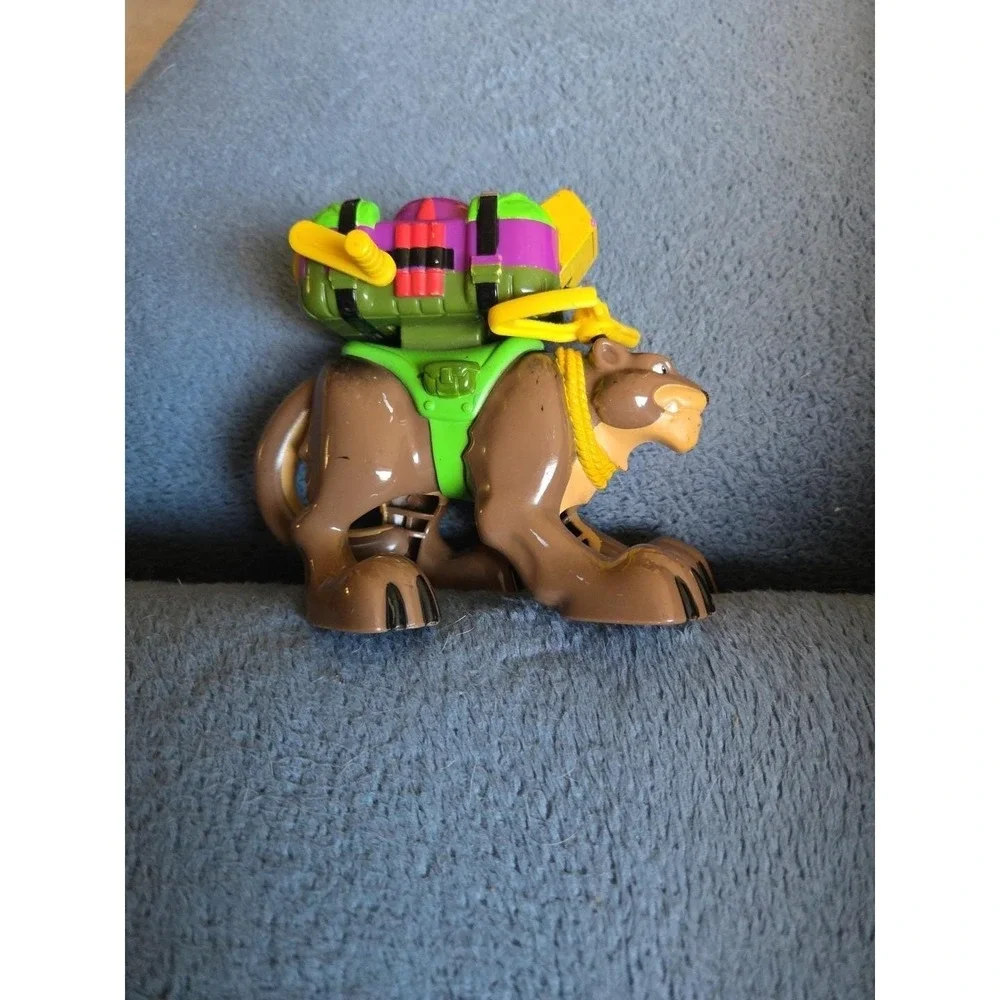 Vintage 2000 Claude Mountain Lion w/Backpack Fisher‎ Price Rescue Heroes